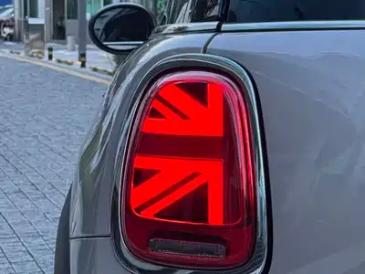 MINI MINI 2023