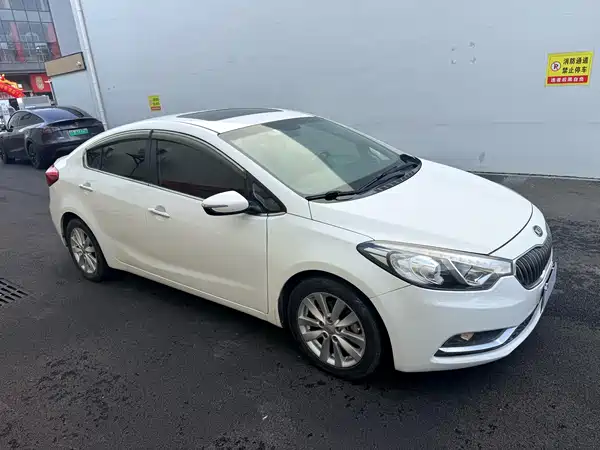 Kia K3 2014