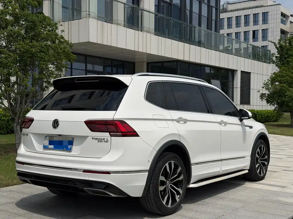 Volkswagen Tiguan L 2019 — фото 6