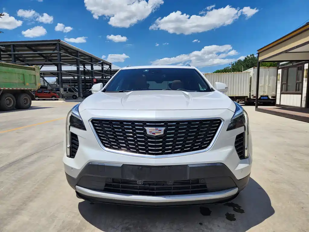 Cadillac XT4 2019 — фото 2