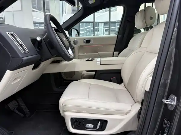 Li Auto L8 2024