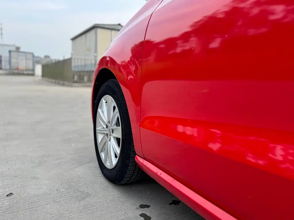Volkswagen Polo 2016 — фото 10