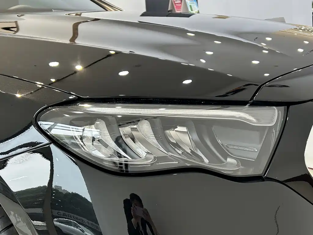 Mercedes-Benz E-Class 2025 — фото 20