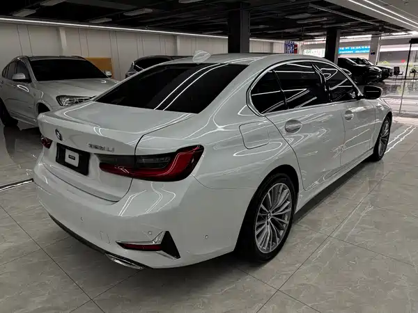 BMW 3 Series 2020