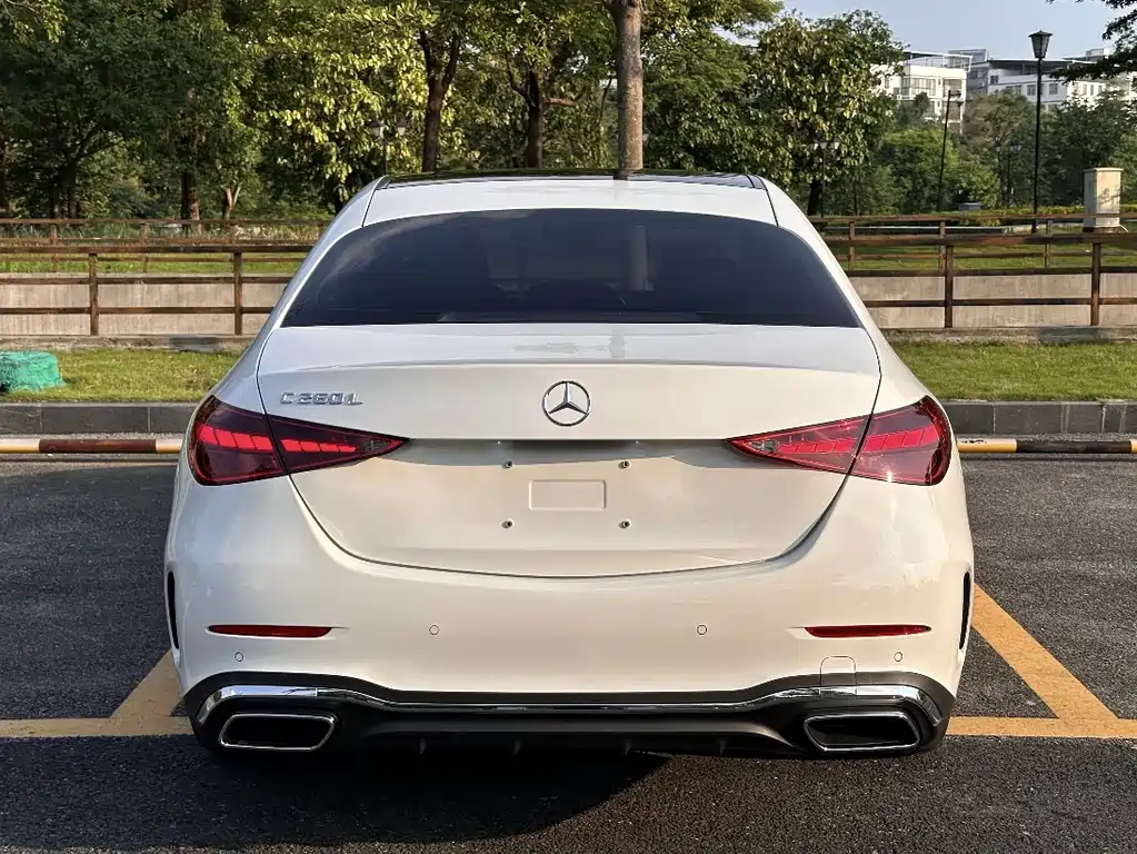 Mercedes-Benz C-Class 2023 — фото 22