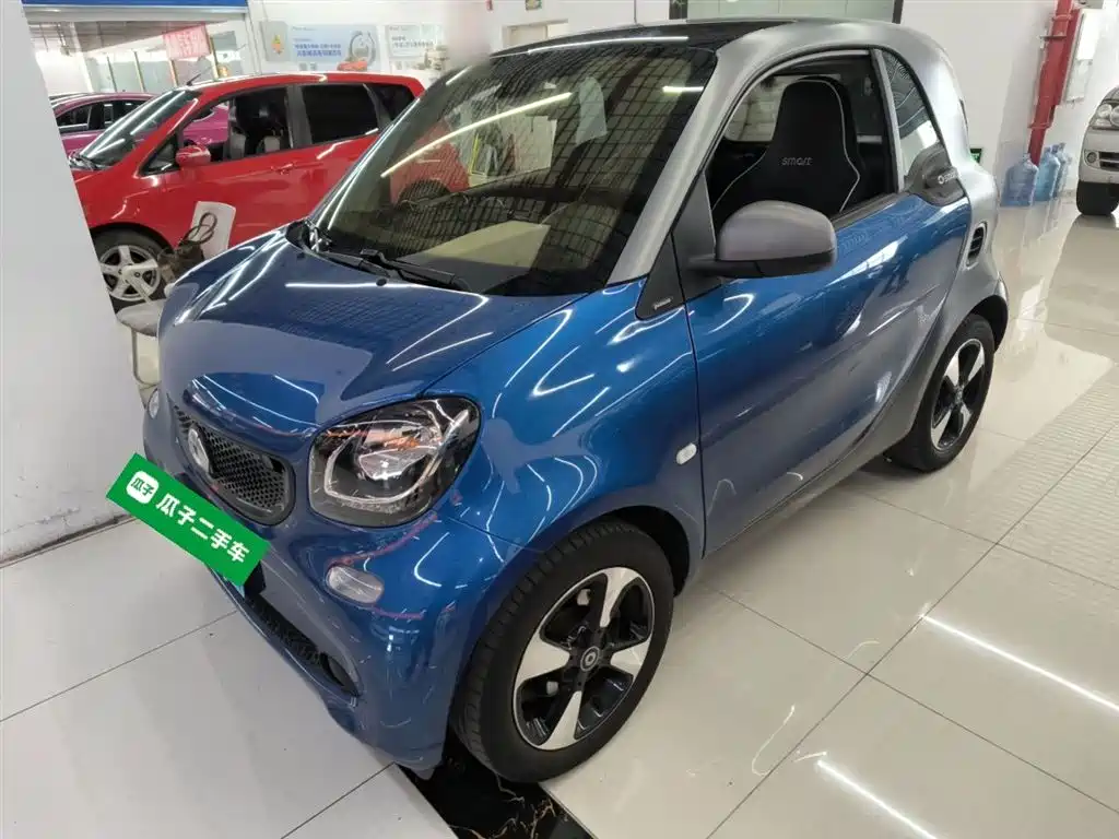 smart Fortwo 2018 — фото 2