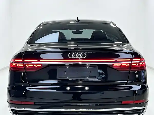 Audi A8 2024