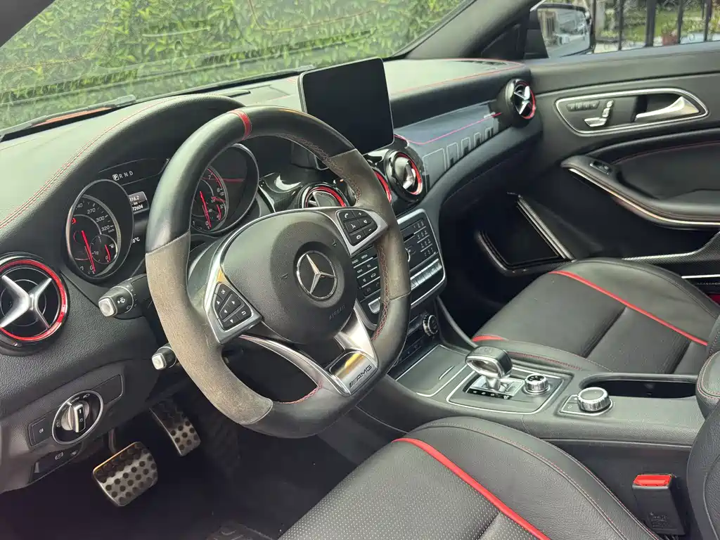 Mercedes-Benz CLA AMG 2019 — фото 7