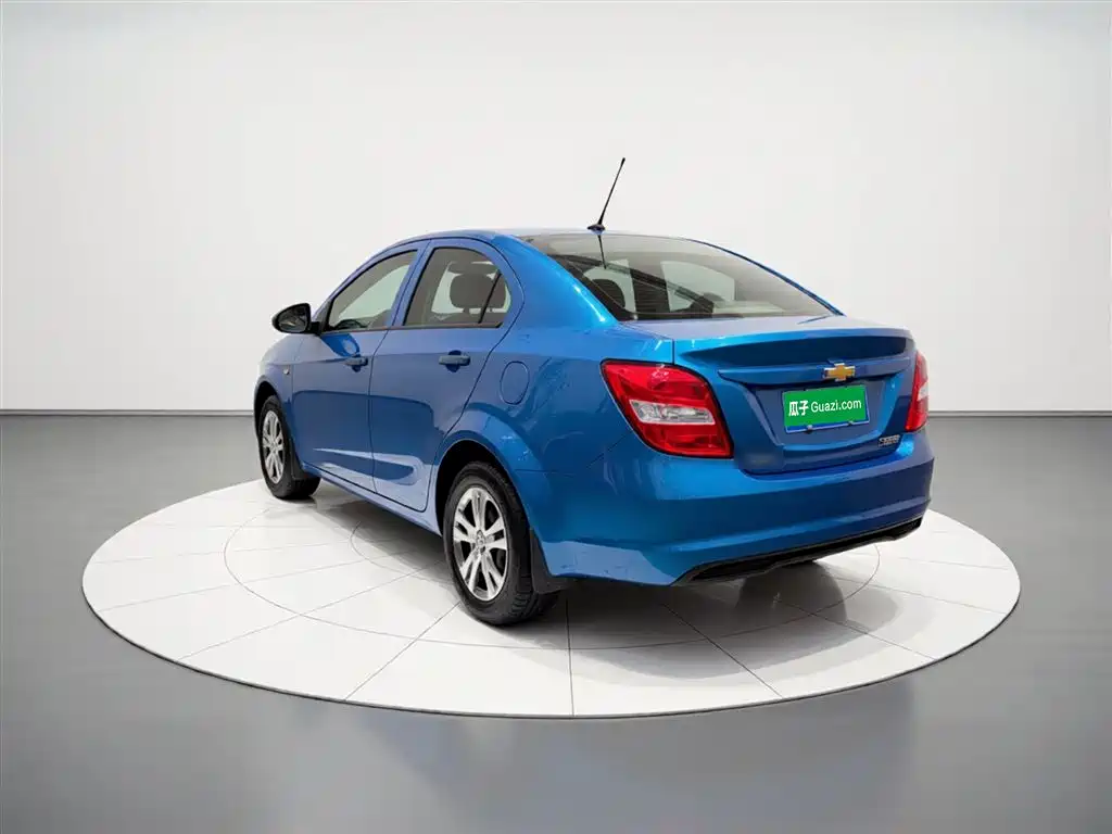 Chevrolet Aveo 2014 — фото 5