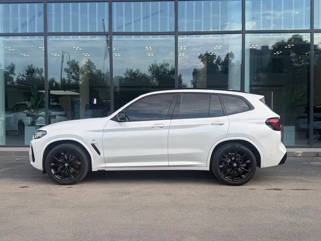 BMW X3 2022 — фото 3