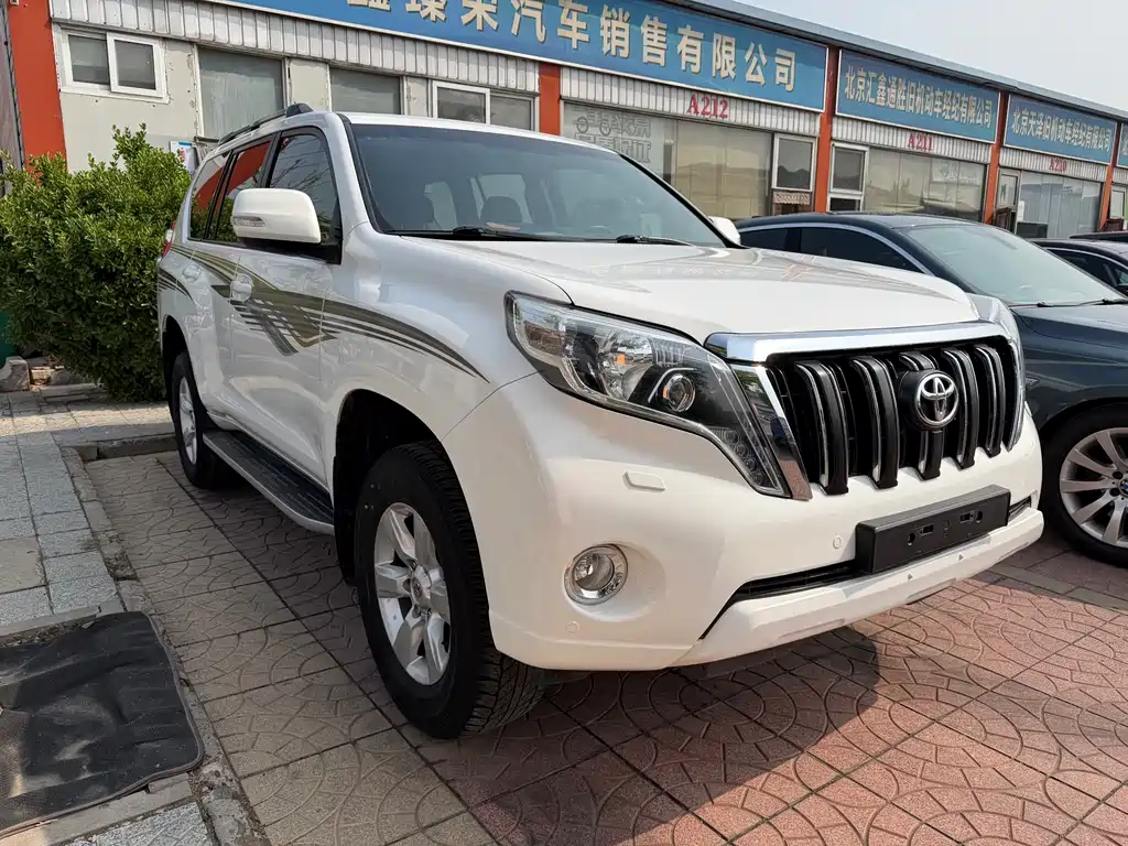Toyota Prado 2014 — фото 17