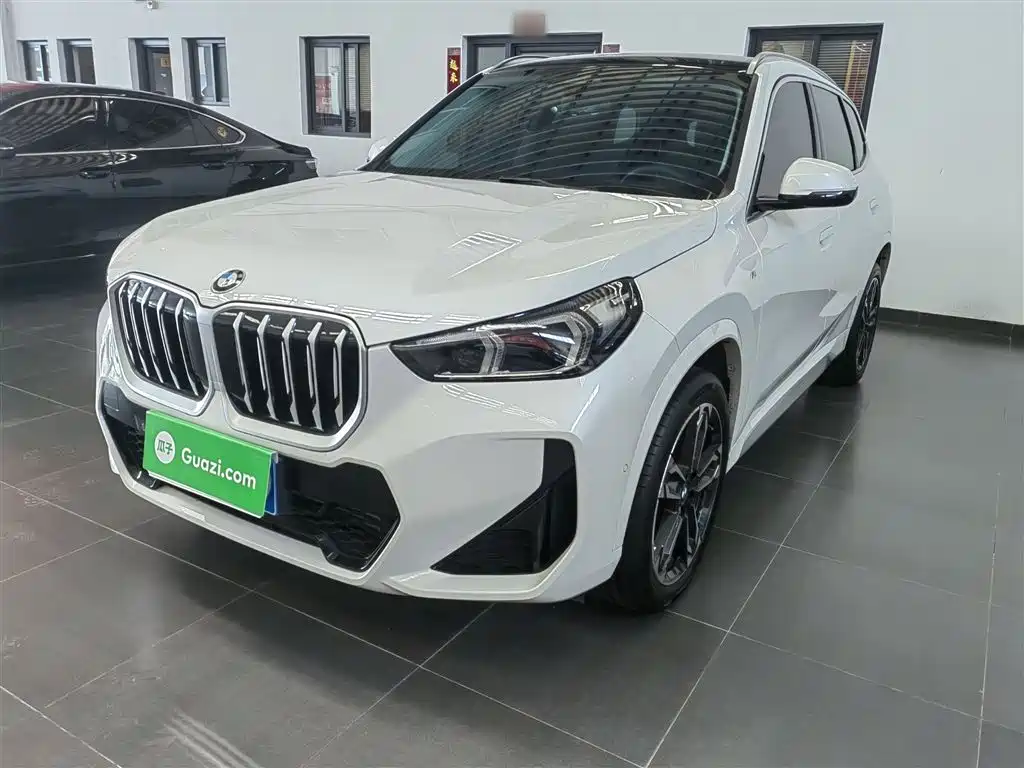 BMW X1 2025 — фото 1