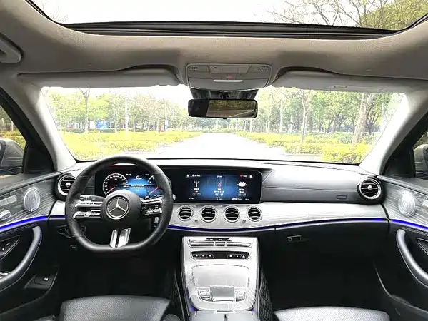 Mercedes-Benz E-Class 2021