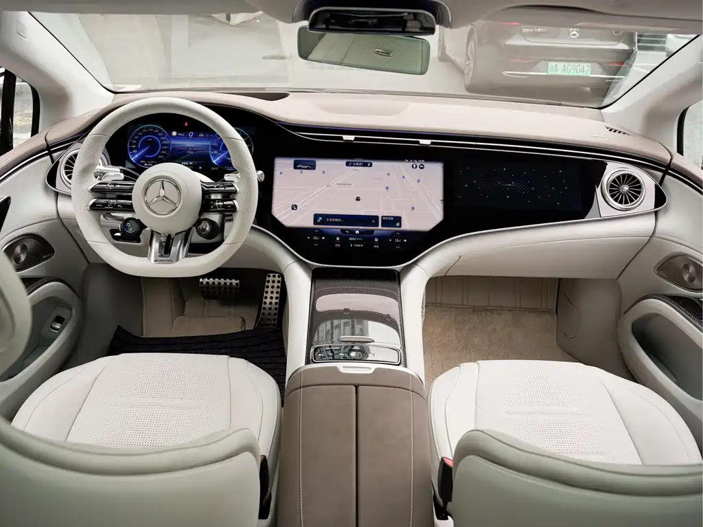Mercedes-Benz EQS AMG 2025 — фото 13