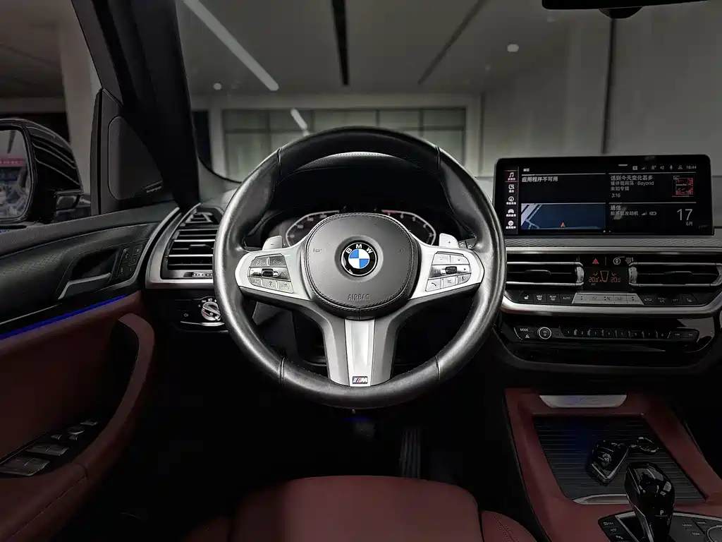 BMW X3 2022 — фото 3