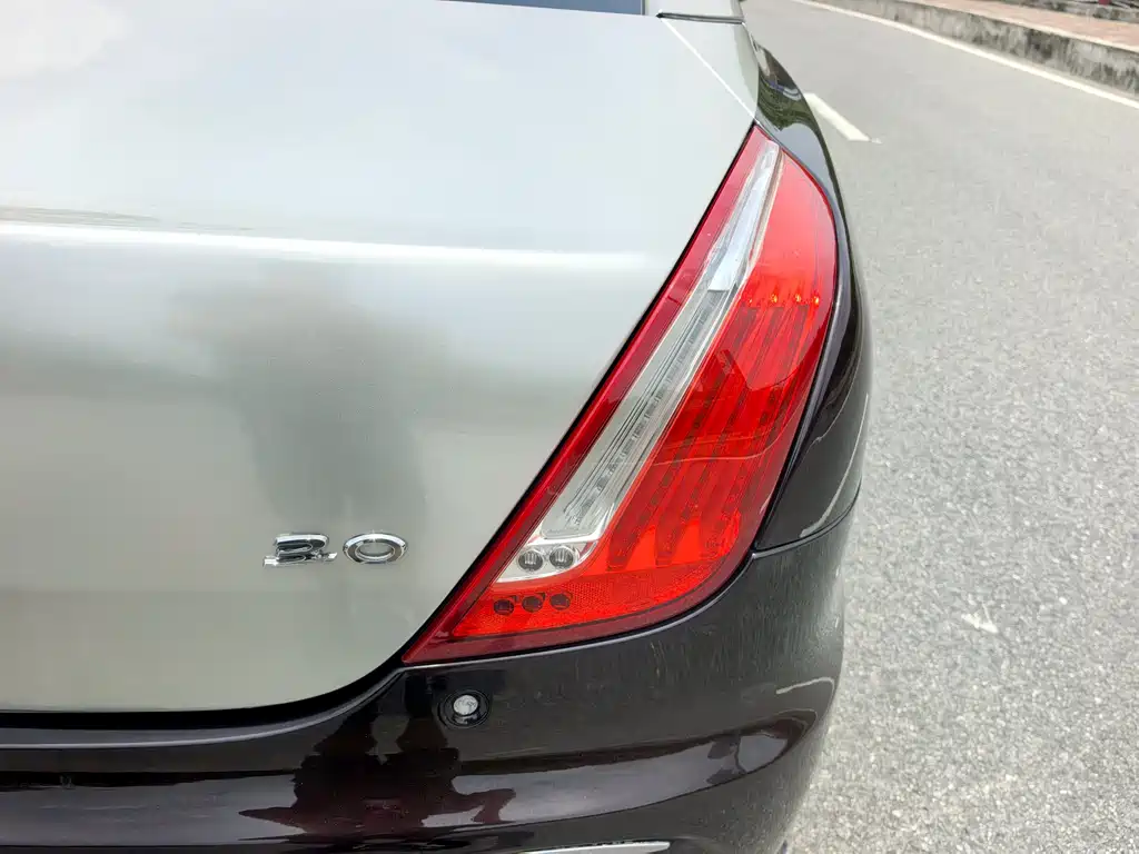 Jaguar XJ 2014 — фото 17