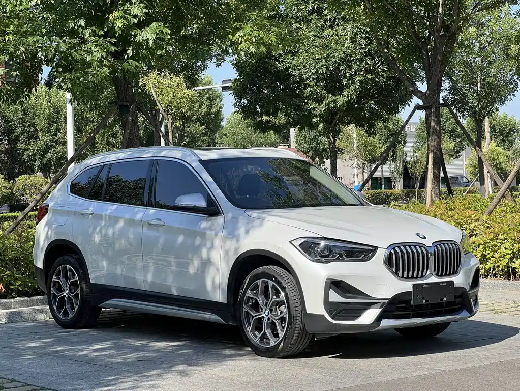BMW X1 2023 — фото 3