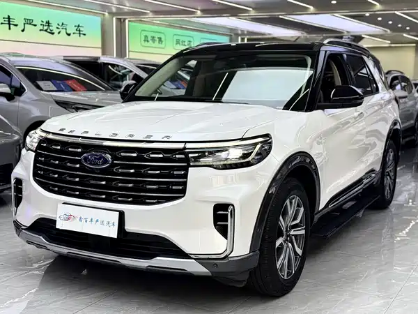 Ford Explorer 2023