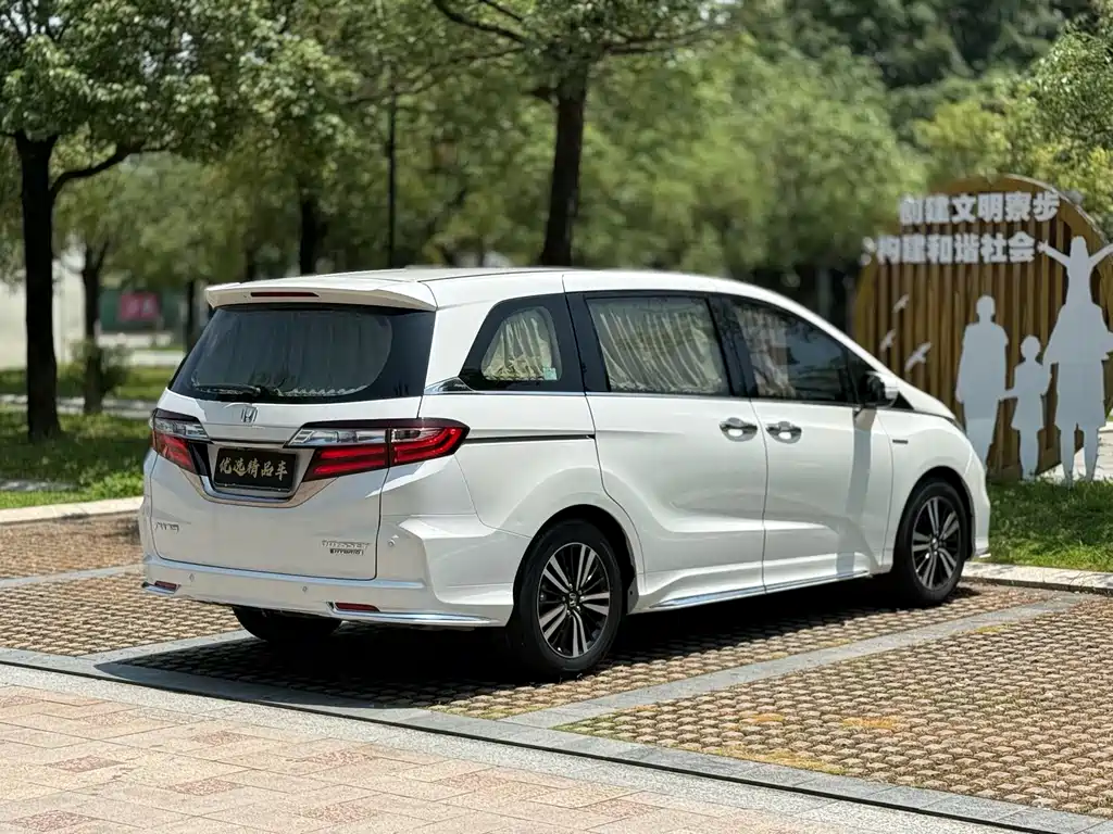 Honda Odyssey 2020 — фото 9