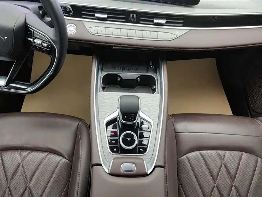 Chery Tiggo 8 PRO 2025 — фото 16