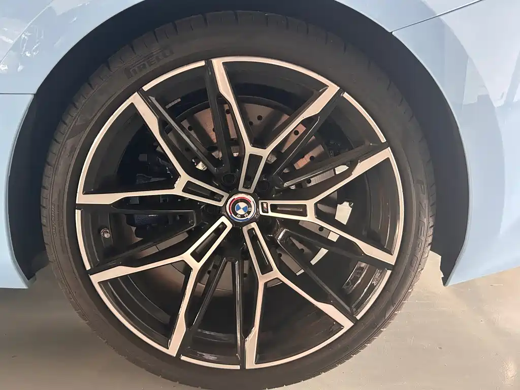 BMW M2 2025 — фото 9