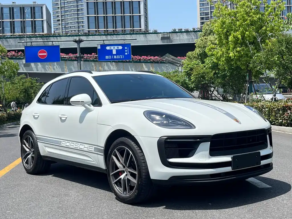 Porsche Macan 2024 — фото 3
