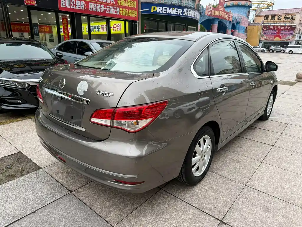 Nissan Sylphy 2015 — фото 8