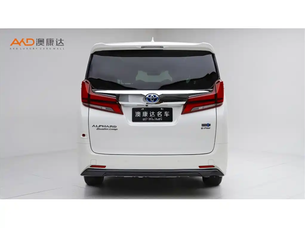 Toyota Alphard 2023 — фото 4