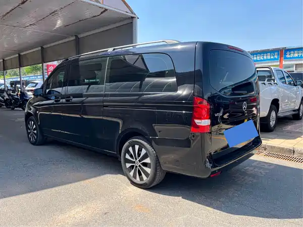 Mercedes-Benz Vito 2024