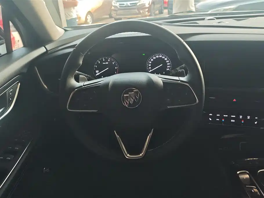Buick Envision S 2023 — фото 15