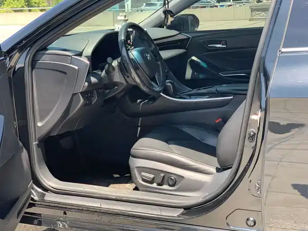 Toyota Avalon 2021