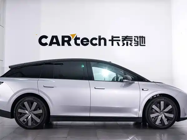 Li Auto i6 2025