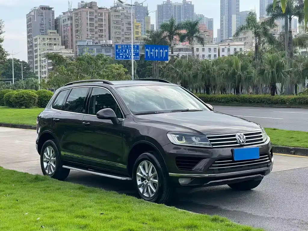 Volkswagen Touareg 2017 — фото 3
