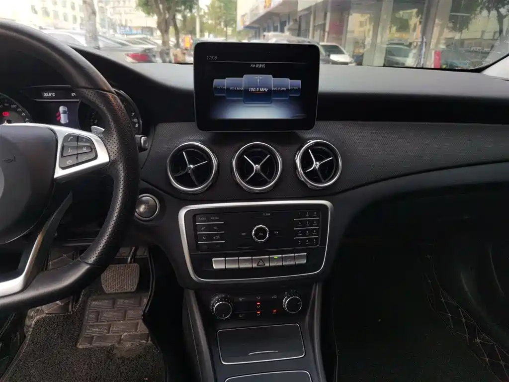 Mercedes-Benz GLA 2019 — фото 13