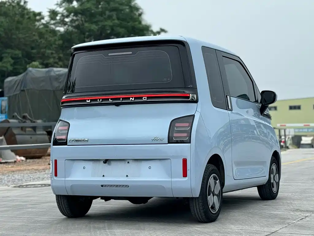 Wuling Air ev 2023 — фото 6