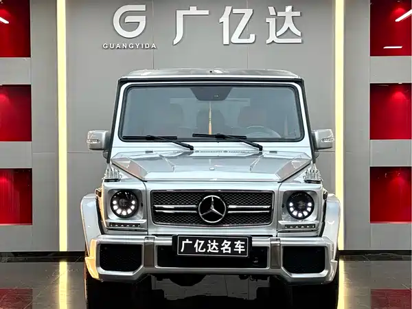 Mercedes-Benz G-Class 2004