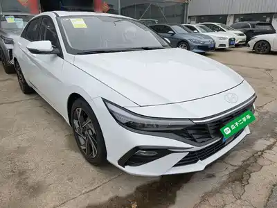 Hyundai Elantra 2023