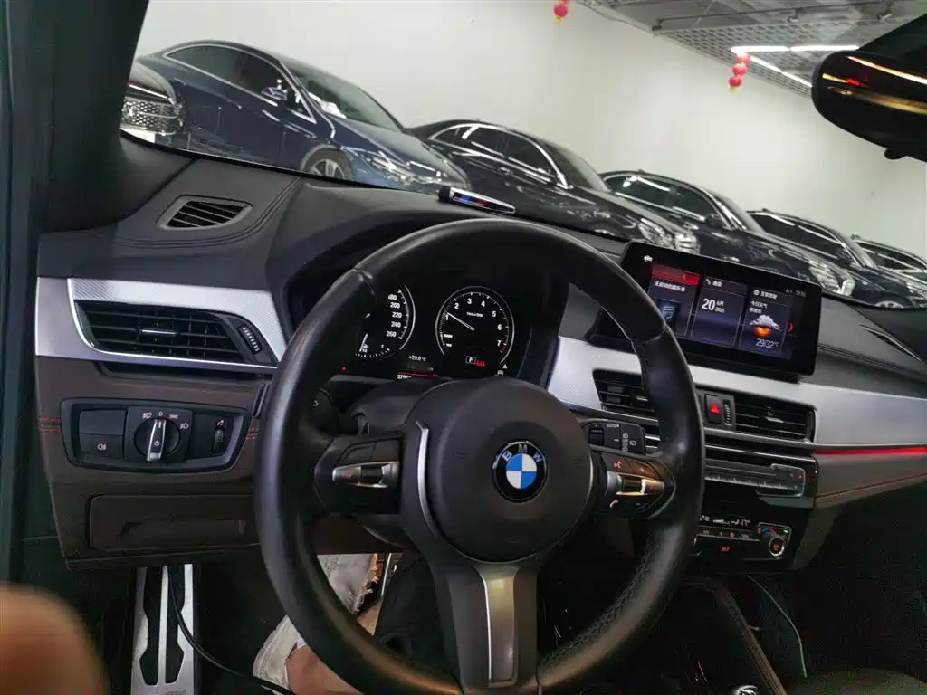 BMW X2 2022 — фото 10