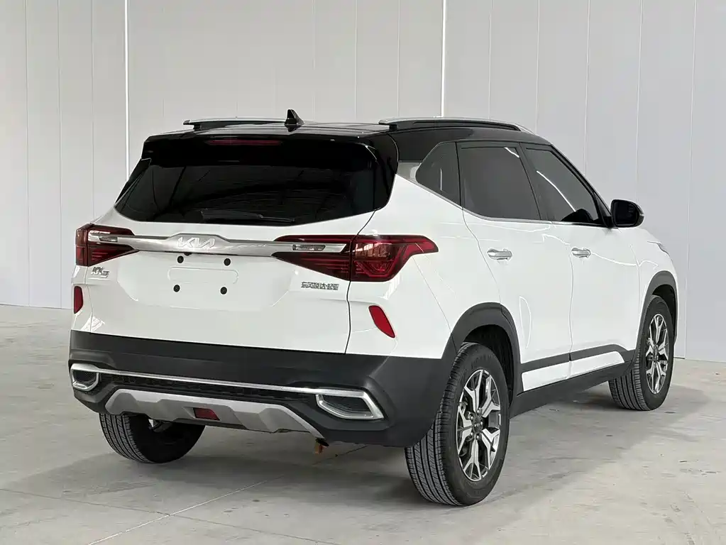 Kia KX3 2022 — фото 4