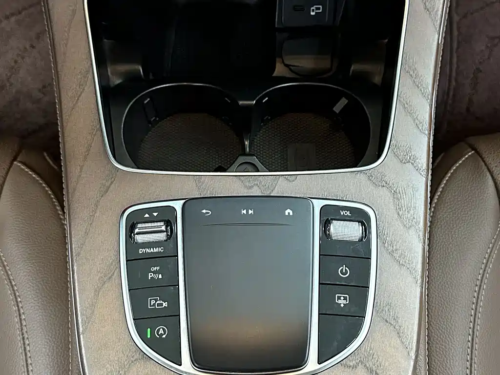 Mercedes-Benz E-Class 2022 — фото 17