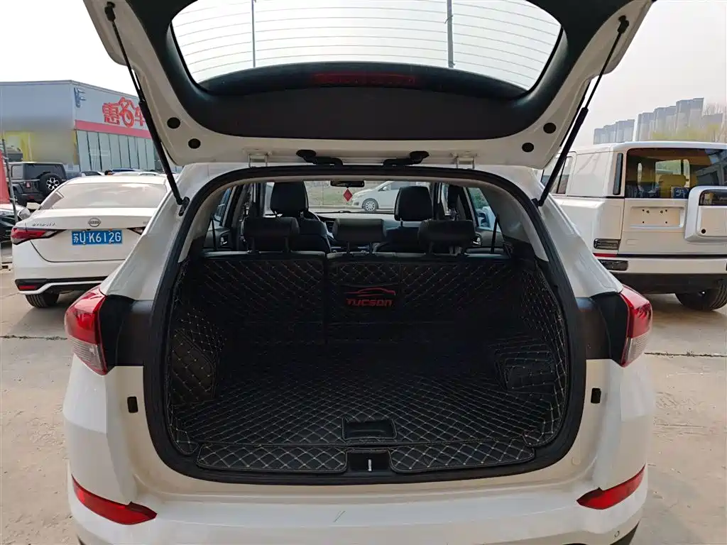 Hyundai Tucson 2018 — фото 15
