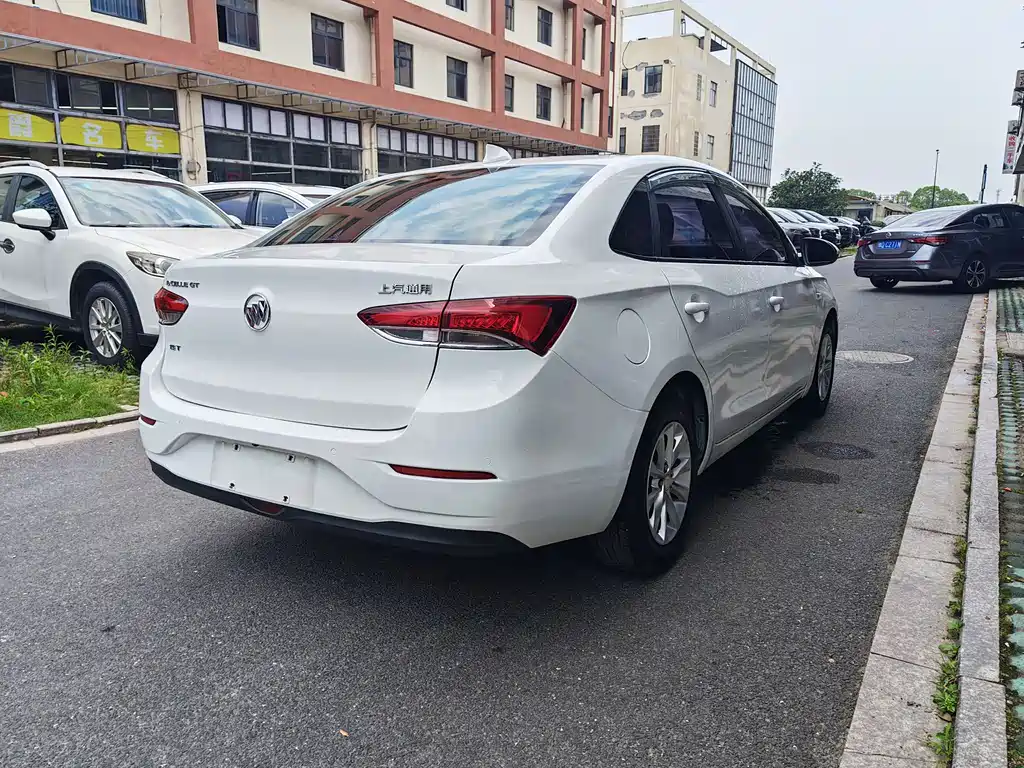 Buick Excelle 2019 — фото 4