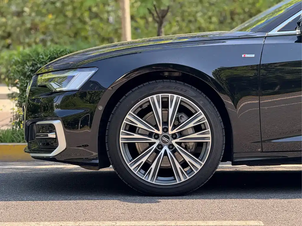 Audi A6L 2023 — фото 6