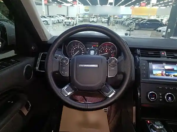 Land Rover Discovery 2017