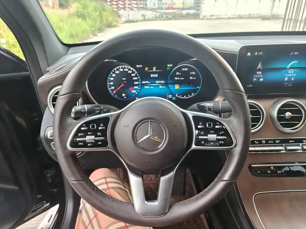 Mercedes-Benz GLC 2020 — фото 12