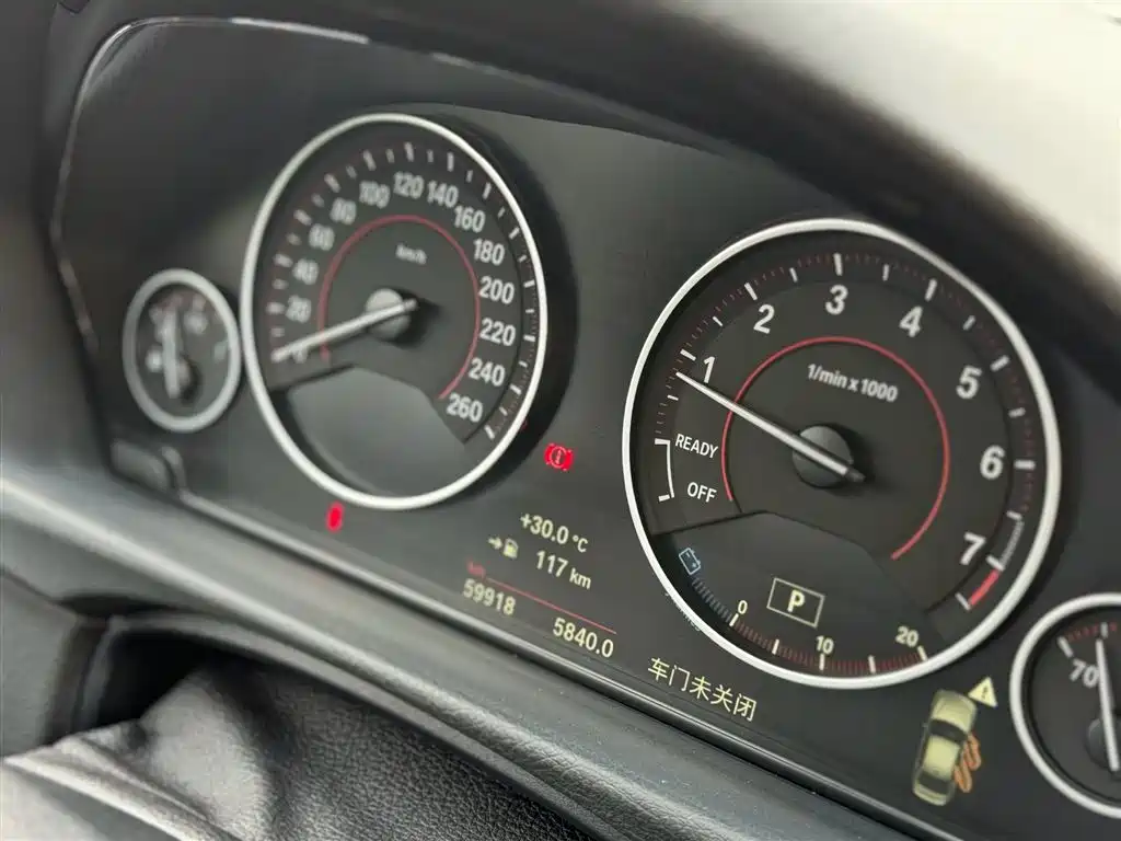 BMW 3 Series 2014 — фото 9