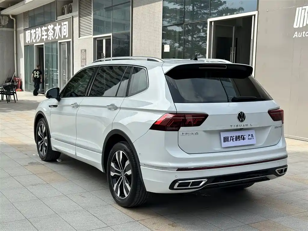 Volkswagen Tiguan L 2024 — фото 13