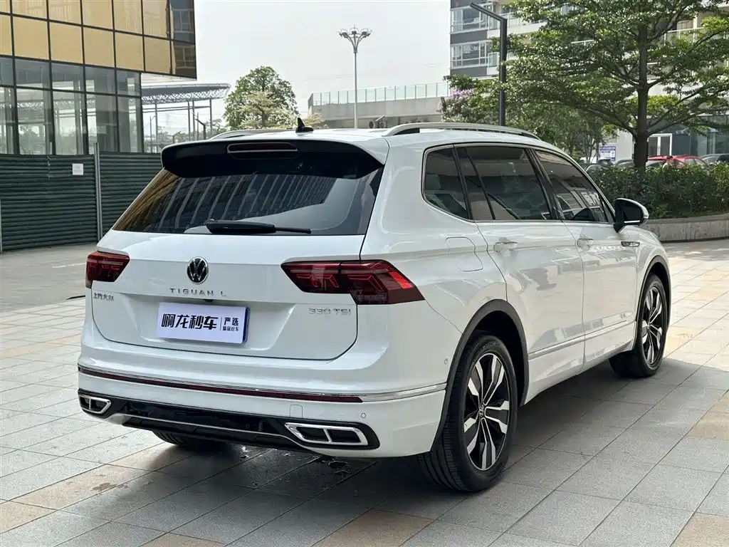Volkswagen Tiguan L 2024 — фото 4