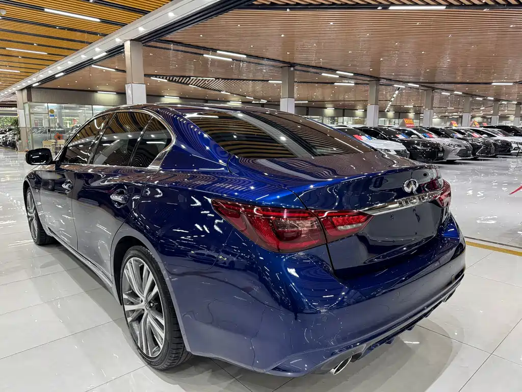 Infiniti Q50L 2020 — фото 17