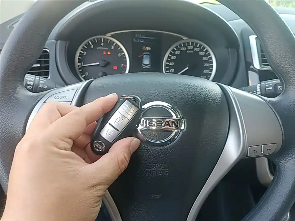 Nissan Tiida 2019 — фото 9